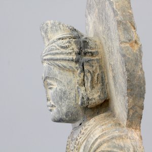 A gray schist figure of a seated Buddha, Gandhara, prob. 2nd/3rd C. — 照片 8