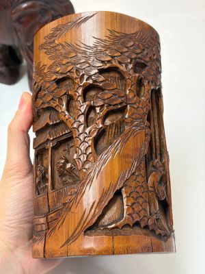 A group of 11 Chinese carved bamboo and wooden works, 19/20th C. — photo 14