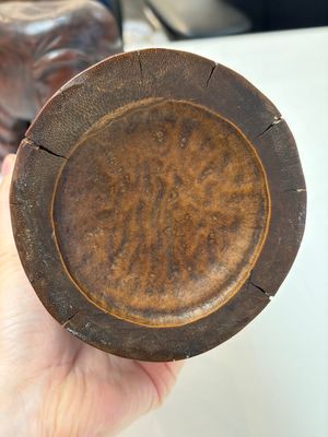 A group of 11 Chinese carved bamboo and wooden works, 19/20th C. — photo 16