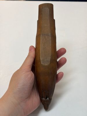 A group of 11 Chinese carved bamboo and wooden works, 19/20th C. — photo 65