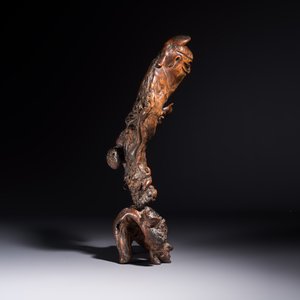 A group of 11 Chinese carved bamboo and wooden works, 19/20th C. — photo 29