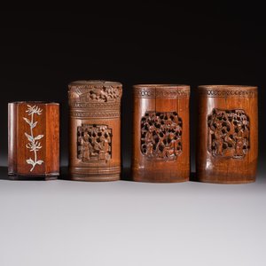 A group of 11 Chinese carved bamboo and wooden works, 19/20th C. — photo 8