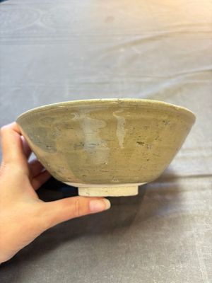 A group of 12 Chinese celadon-glazed bowls with incised floral design from the Jepara shipwreck, Fujian kilns, Song — photo 18