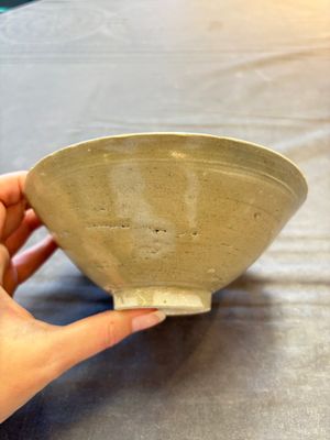 A group of 12 Chinese celadon-glazed bowls with incised floral design from the Jepara shipwreck, Fujian kilns, Song — photo 30