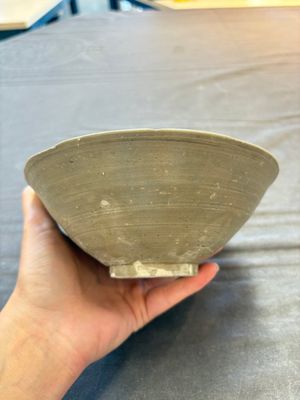 A group of 12 Chinese celadon-glazed bowls with incised floral design from the Jepara shipwreck, Fujian kilns, Song — photo 38