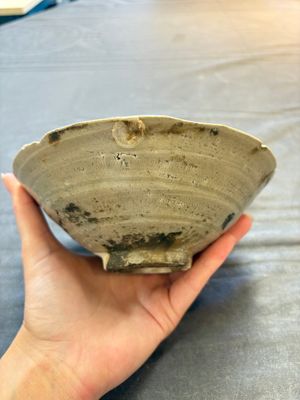 A group of 12 Chinese celadon-glazed bowls with incised floral design from the Jepara shipwreck, Fujian kilns, Song — photo 46