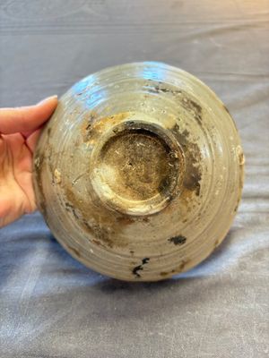 A group of 12 Chinese celadon-glazed bowls with incised floral design from the Jepara shipwreck, Fujian kilns, Song — photo 48