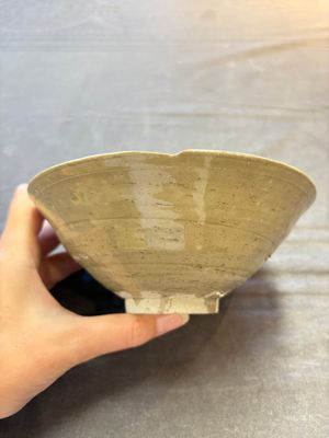 A group of 12 Chinese celadon-glazed bowls with incised floral design from the Jepara shipwreck, Fujian kilns, Song — photo 10