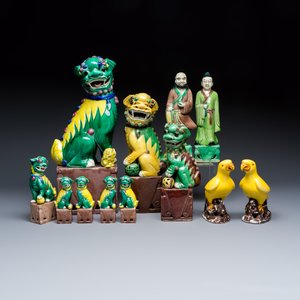 A group of 12 Chinese sancai-glazed sculptures — photo 1