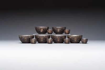 A group of 12 Chinese silver-lined coconut 'Shou 壽' bowls and cups, Wang Hengxin 王恆馨 marks, 19/20th C.