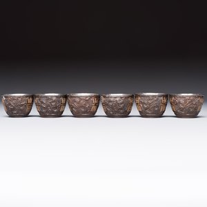 A group of 12 Chinese silver-lined coconut 'Shou 壽' bowls and cups, Wang Hengxin 王恆馨 marks, 19/20th C. — foto 15