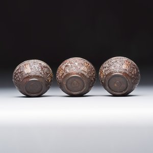 A group of 12 Chinese silver-lined coconut 'Shou 壽' bowls and cups, Wang Hengxin 王恆馨 marks, 19/20th C. — foto 7