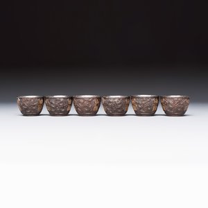 A group of 12 Chinese silver-lined coconut 'Shou 壽' bowls and cups, Wang Hengxin 王恆馨 marks, 19/20th C. — foto 15