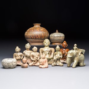 A group of 12 Sukhothai and Sawankhalok ceramics, Thailand, 15th C. and later — photo 1