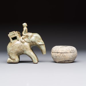A group of 12 Sukhothai and Sawankhalok ceramics, Thailand, 15th C. and later — photo 16