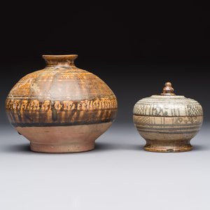 A group of 12 Sukhothai and Sawankhalok ceramics, Thailand, 15th C. and later — photo 22