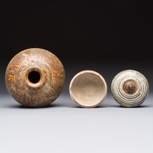 A group of 12 Sukhothai and Sawankhalok ceramics, Thailand, 15th C. and later — photo 24