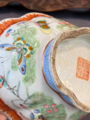 A group of 14 Chinese and Samson, Paris porcelain wares, 18/19th C. — foto 28