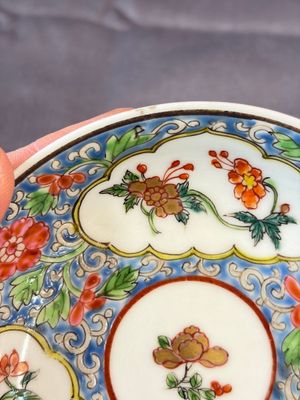 A group of 14 Chinese and Samson, Paris porcelain wares, 18/19th C. — foto 39