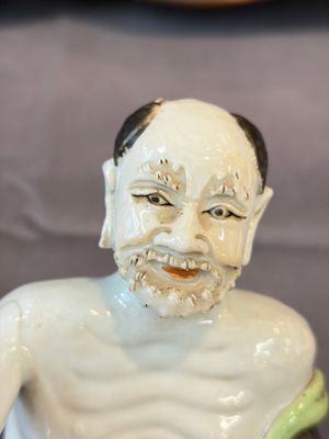 A group of 14 Chinese and Samson, Paris porcelain wares, 18/19th C. — foto 3