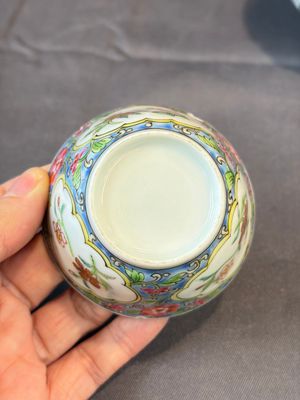 A group of 14 Chinese and Samson, Paris porcelain wares, 18/19th C. — foto 52
