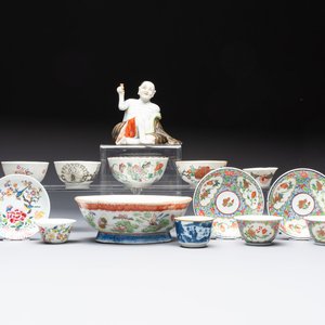 A group of 14 Chinese and Samson, Paris porcelain wares, 18/19th C. — foto 1