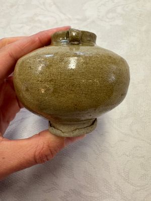 A group of 15 Chinese and Southeast Asian celadon and brown-glazed wares, 15th C. and later — photo 101