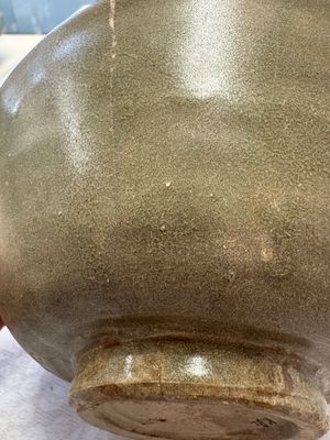 A group of 15 Chinese and Southeast Asian celadon and brown-glazed wares, 15th C. and later — photo 172