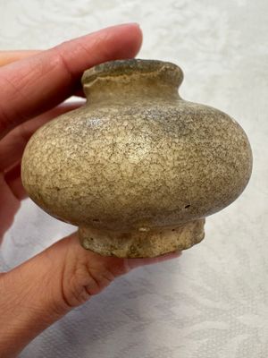 A group of 15 Chinese and Southeast Asian celadon and brown-glazed wares, 15th C. and later — photo 93