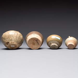 A group of 15 Chinese and Southeast Asian celadon and brown-glazed wares, 15th C. and later — photo 19