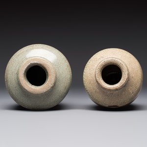 A group of 15 Chinese and Southeast Asian celadon and brown-glazed wares, 15th C. and later — photo 6
