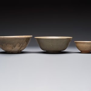 A group of 15 Chinese and Southeast Asian celadon and brown-glazed wares, 15th C. and later — photo 10