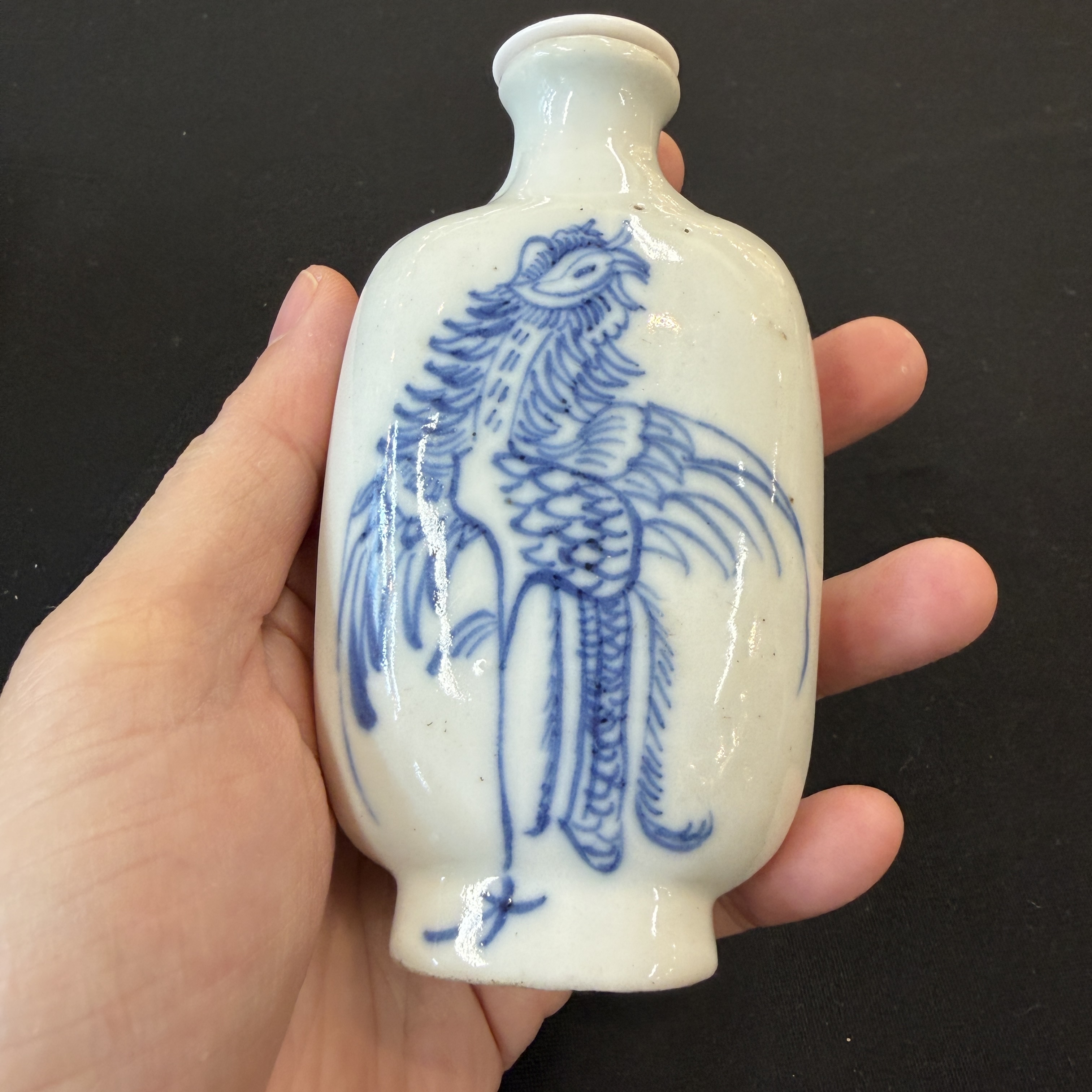 A group of 16 Chinese blue and white wares — photo 68