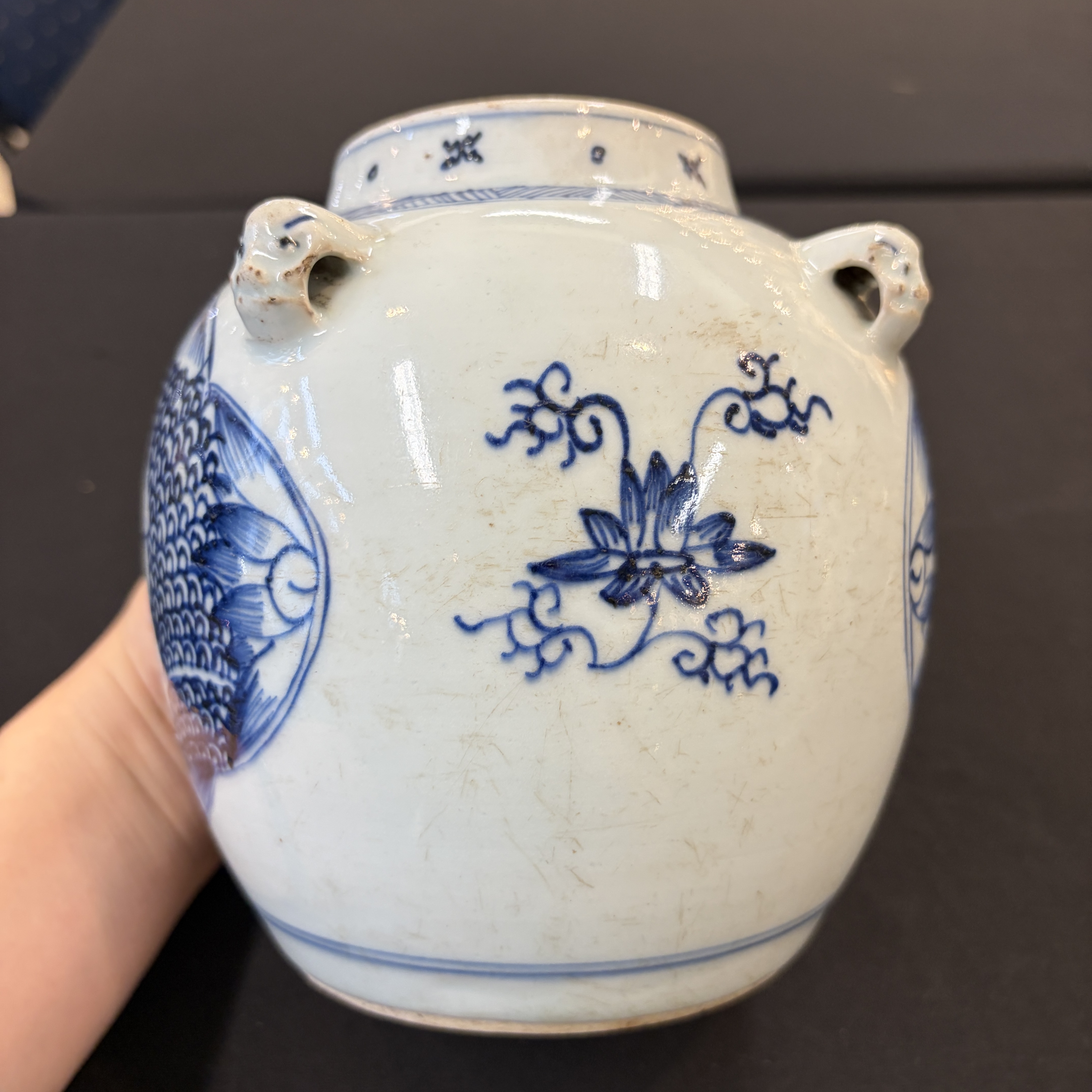 A group of 16 Chinese blue and white wares — photo 80