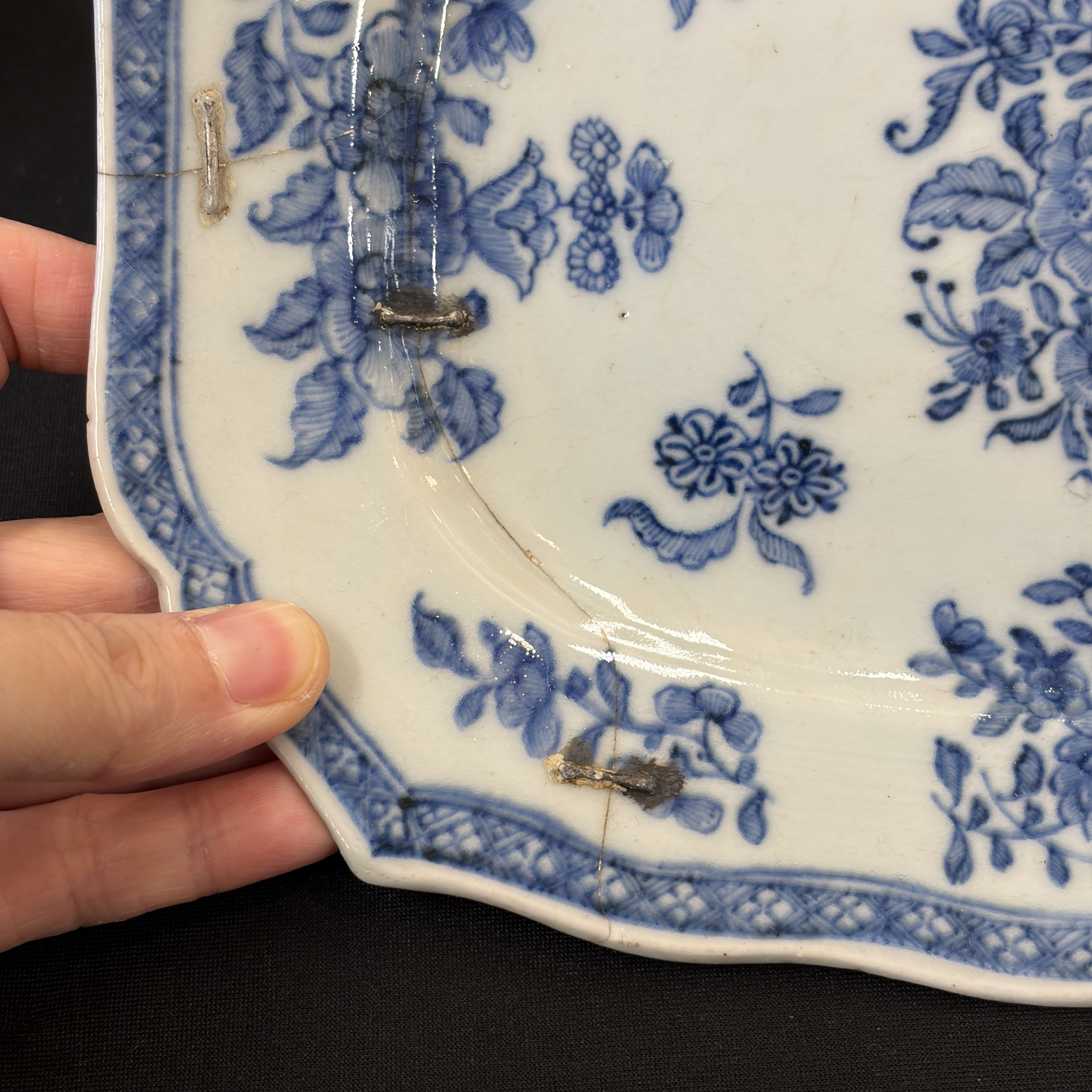 A group of 16 Chinese blue and white wares — photo 35