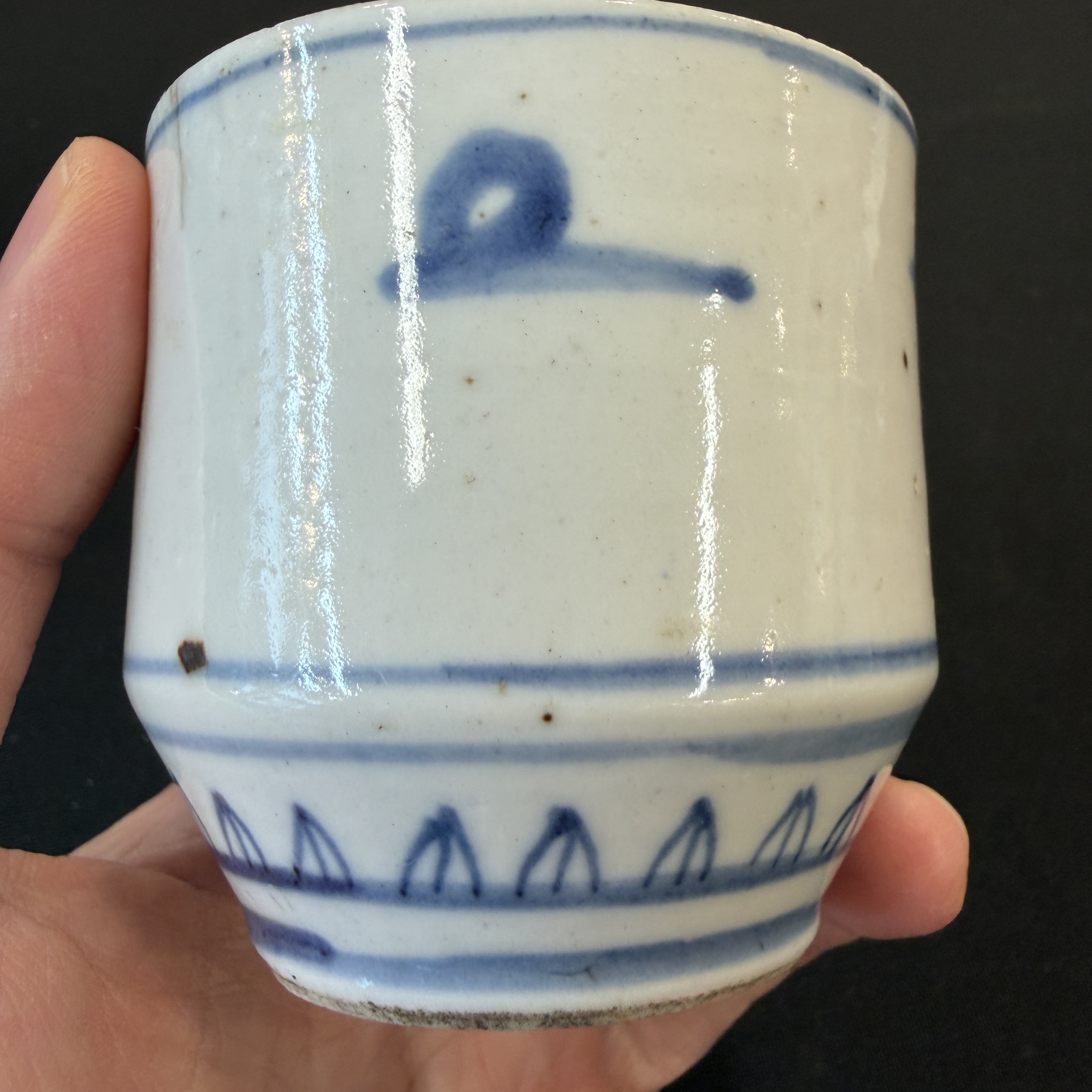 A group of 16 Chinese blue and white wares — photo 56