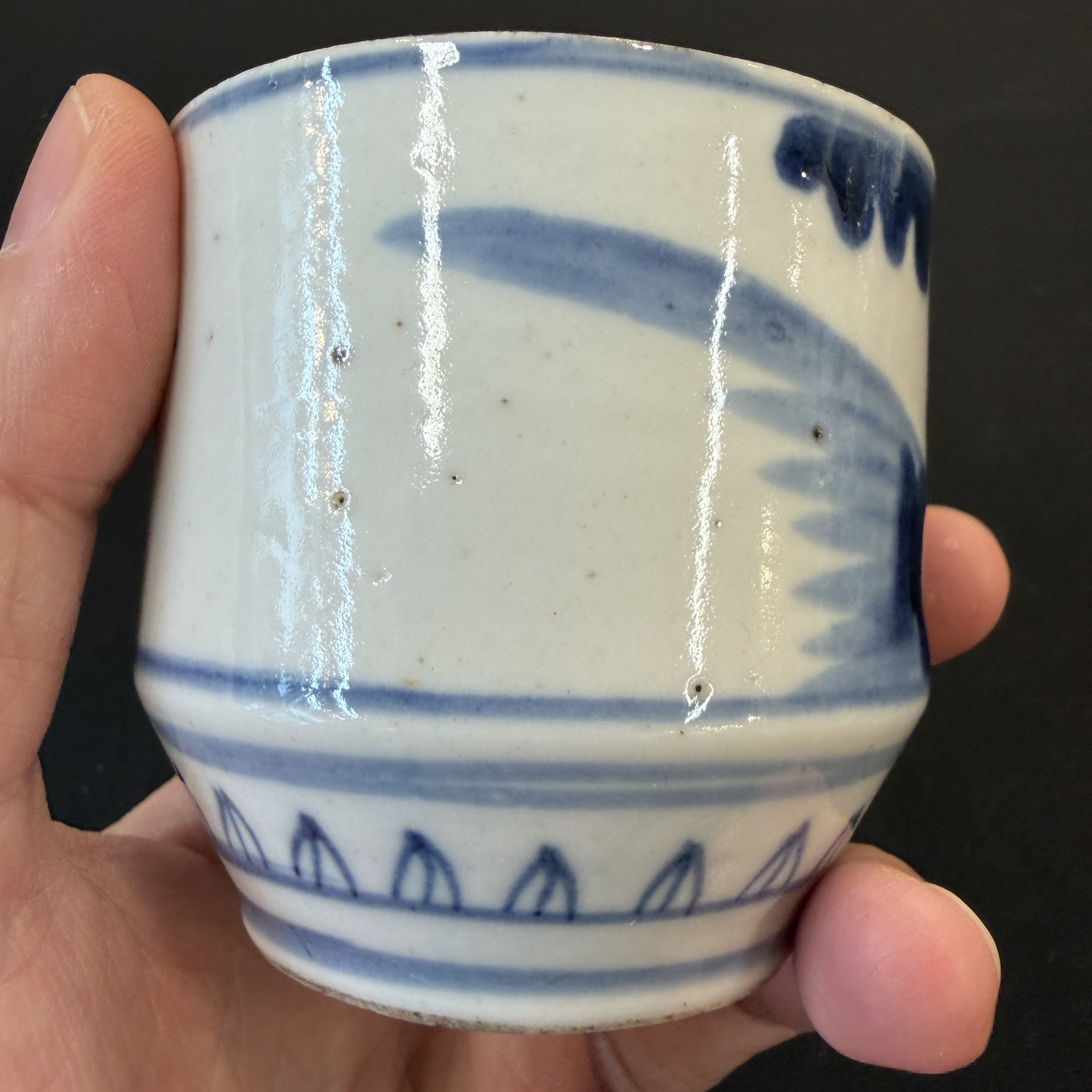 A group of 16 Chinese blue and white wares — photo 57