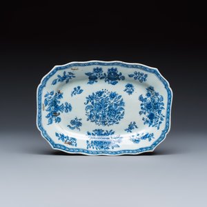 A group of 16 Chinese blue and white wares — photo 2