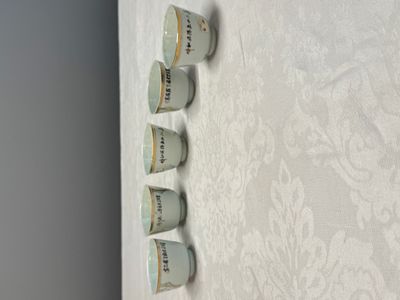 A group of 16 Chinese famille rose and qianjiang cai wares — photo 18