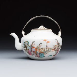 A group of 16 Chinese famille rose and qianjiang cai wares — photo 10