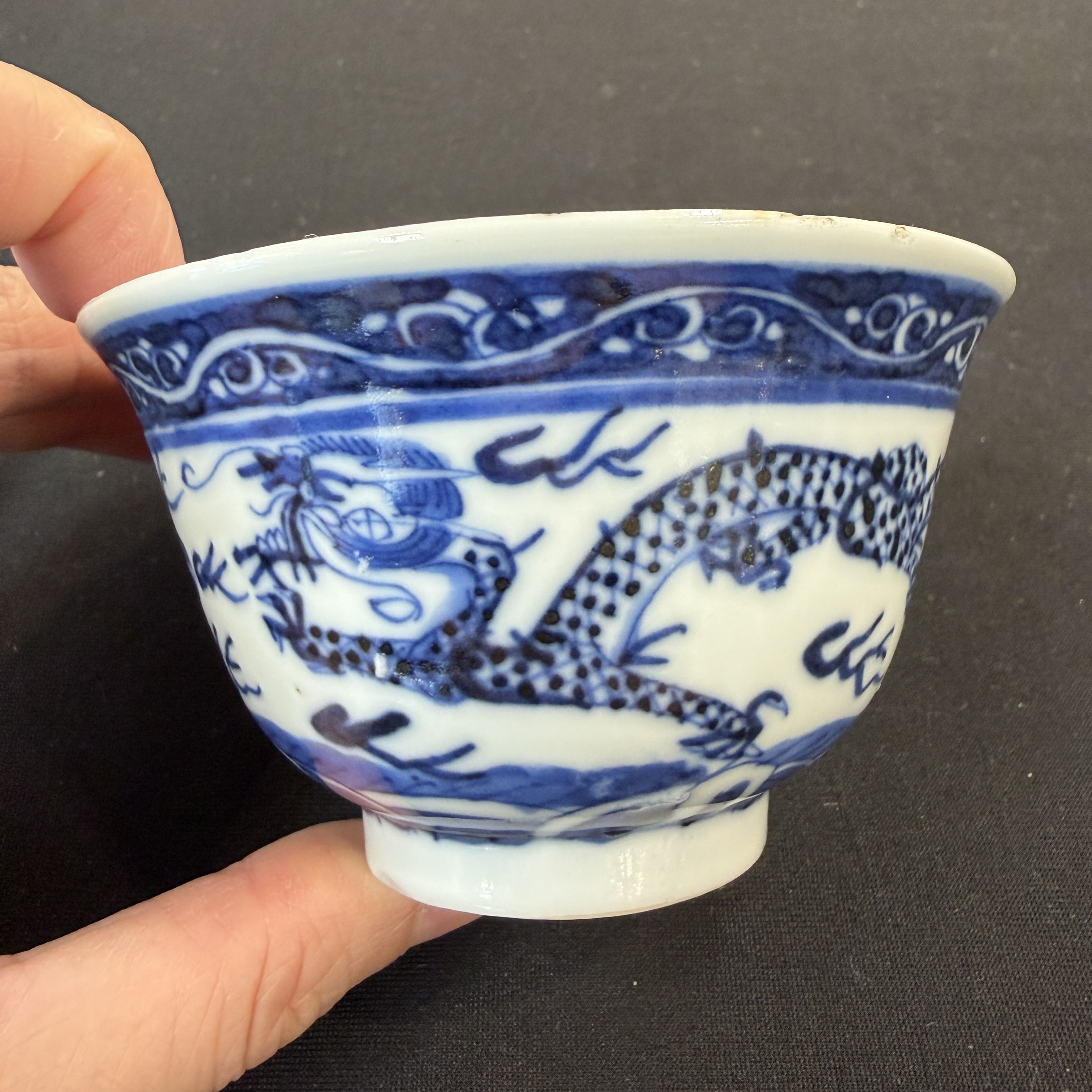 A group of 18 Chinese blue and white wares — photo 48