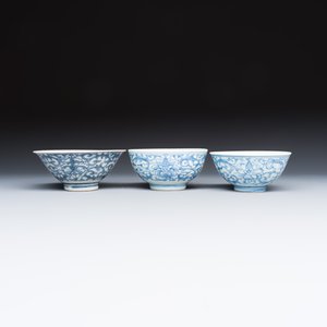 A group of 18 Chinese blue and white wares — photo 2