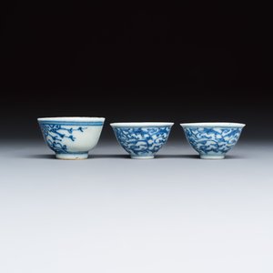 A group of 18 Chinese blue and white wares — photo 21