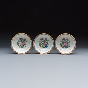 A group of 45 Chinese blue, white and Canton famille rose wares — foto 34