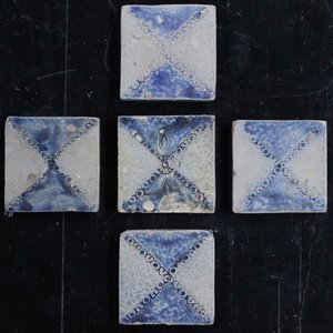 A group of 5 German Westerwald stoneware tiles, 17th C. — photo 1