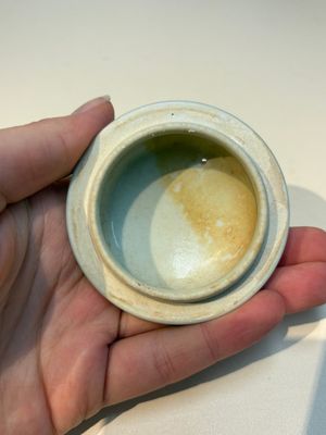 A group of Chinese and Japanese famille verte, blue and white wares, Kangxi and later — foto 18