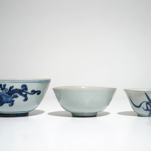 A group of Chinese blue and white wares, Ming — photo 5