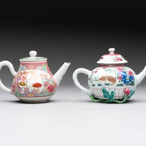 A group of five Chinese famille rose teapots and covers and three stands, Yongzheng/Qianlong — 照片 12