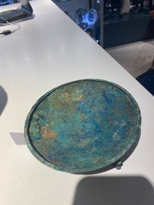 A group of four Chinese archaic bronze wares, late Shang, Warring States and Han — photo 10