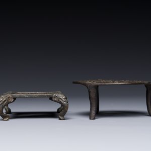 A group of four Chinese bronze scholar’s desk objects, Shi Sou 石叟 mark, Ming/Qing — 照片 6